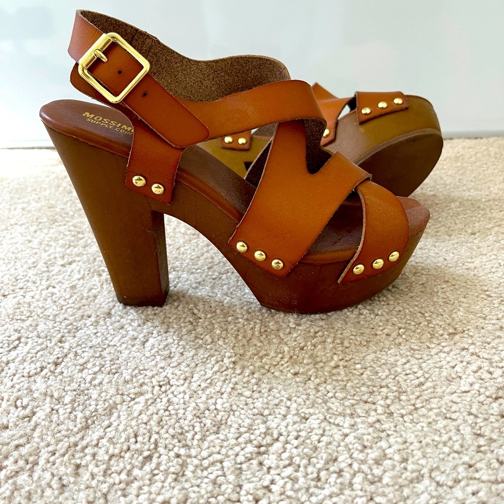 Mossimo Co. Supply (Target) Size 7.5